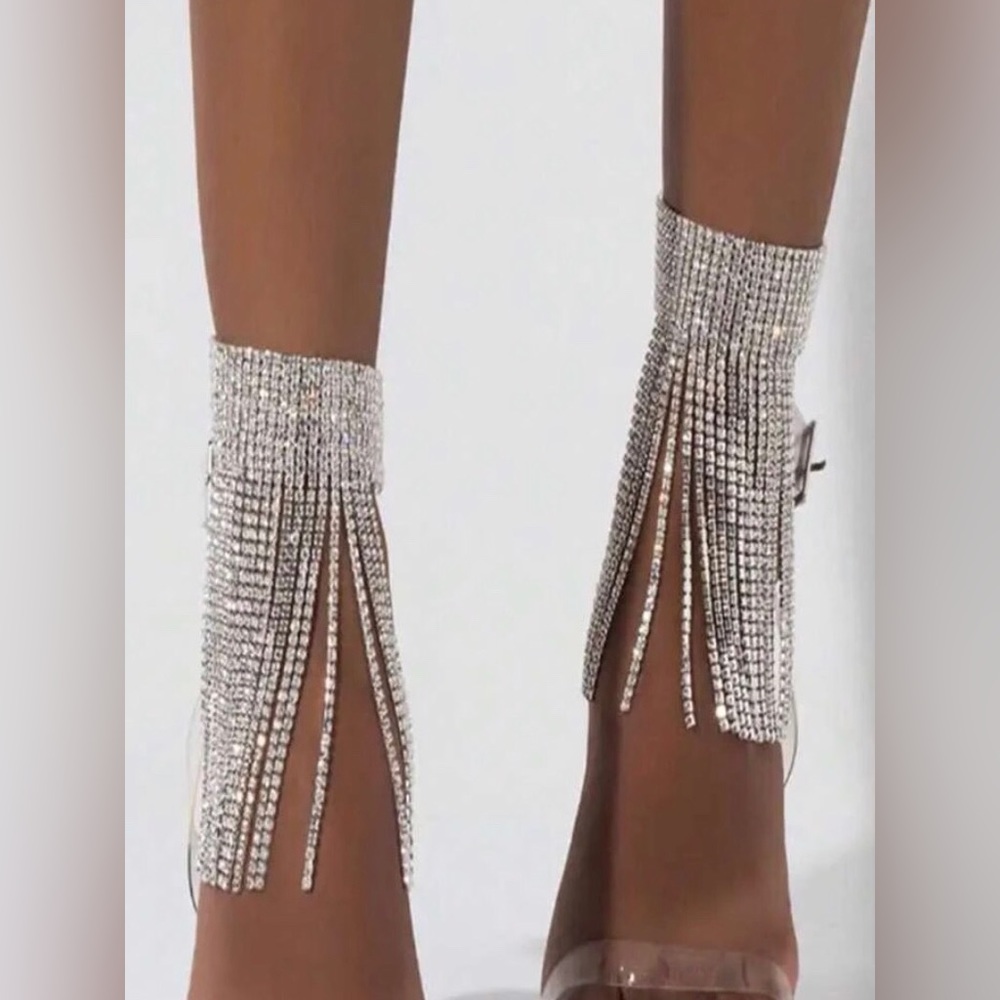 New Luxe Crystal Fringe Tassel Anklet - Picture 9 of 16